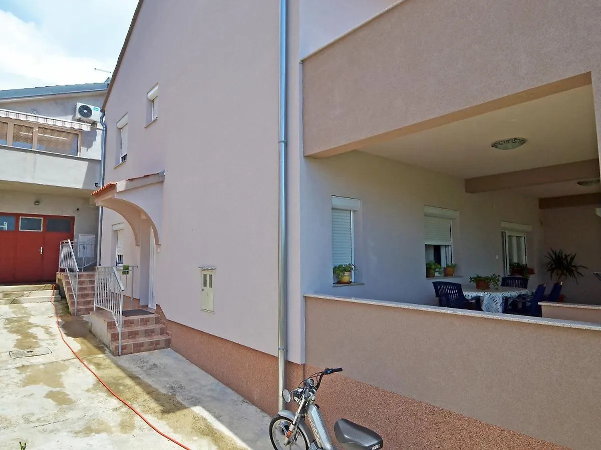 Apartment Pusa By Interhome Sveti Filip i Jakov